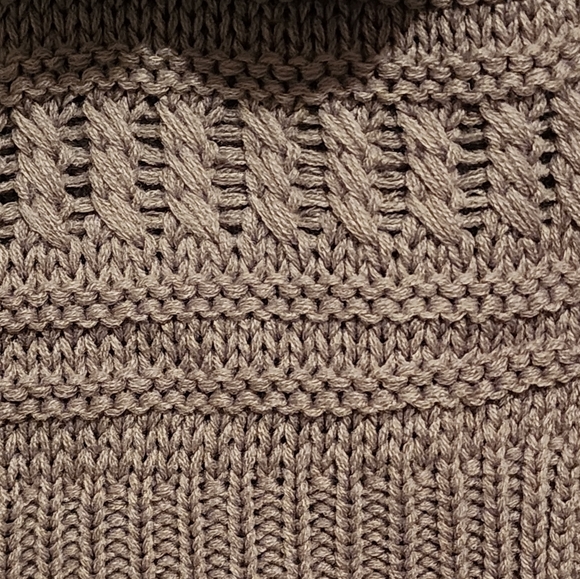 Jessica Simpson Grey Cable Knit Slouch Pom Hat & Oblong Scarf Gift Set NEW - Picture 3 of 3